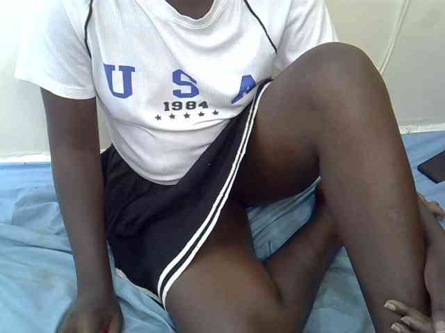 Hotebony01 webcam