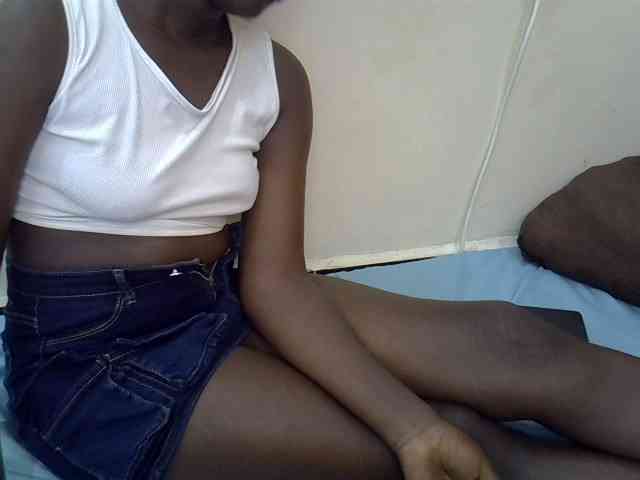 Hotebony01 webcam