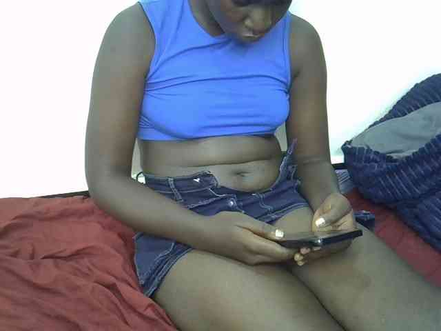 Hotebony01 webcam