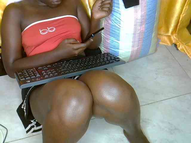 Hotebony01 webcam