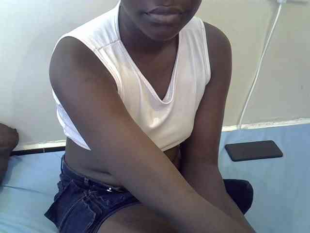 Hotebony01 webcam