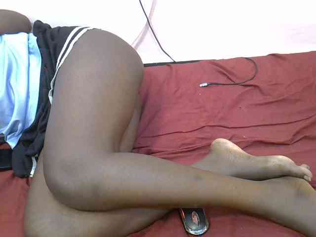 Hotebony01 webcam