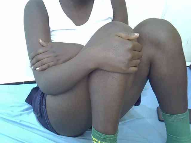 Hotebony01 webcam