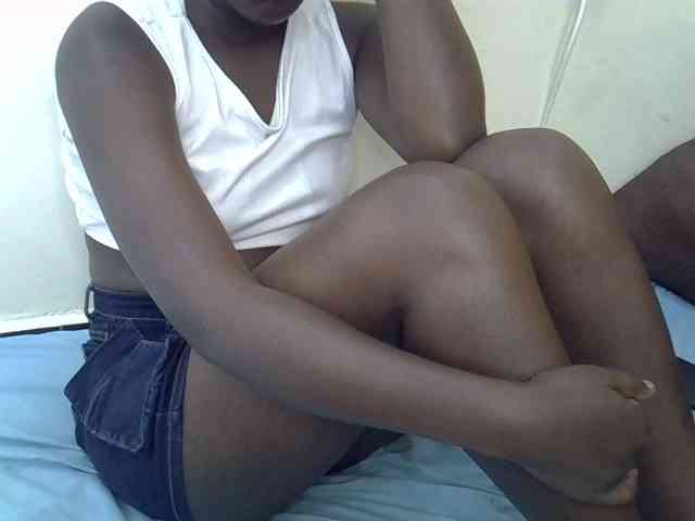Hotebony01 webcam
