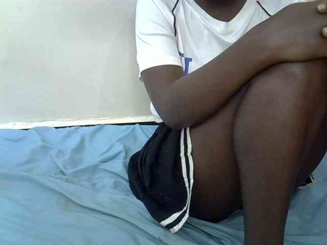 Hotebony01 webcam