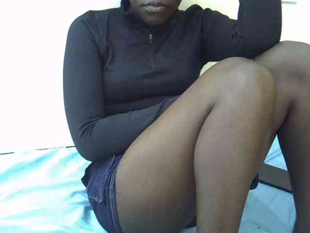 Hotebony01 webcam