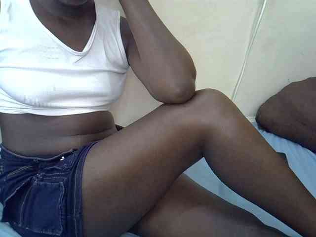Hotebony01 webcam