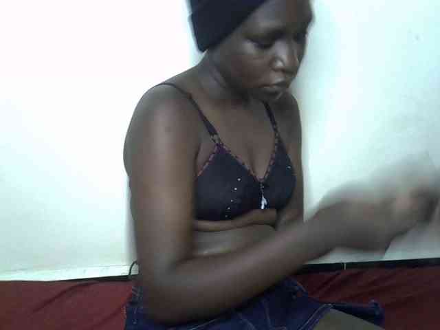 Hotebony01 webcam