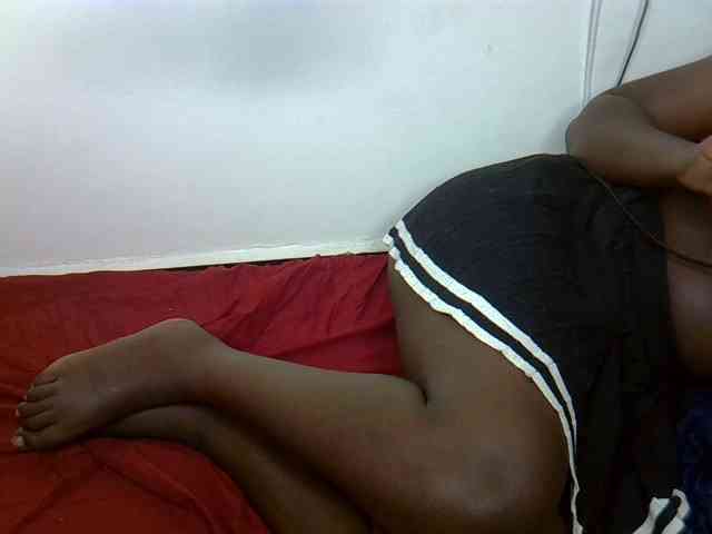 Hotebony01