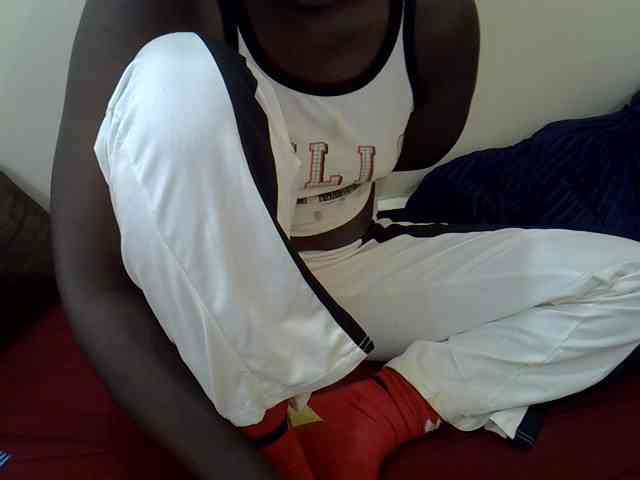 Hotebony01 webcam