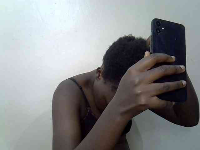 Hotebony01 webcam