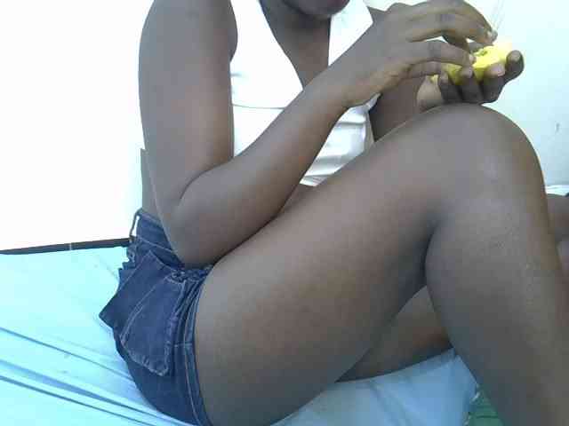 Hotebony01 webcam
