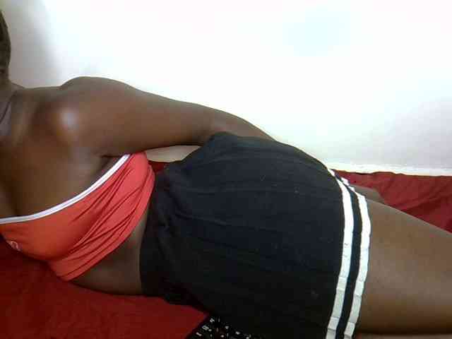 Hotebony01 webcam