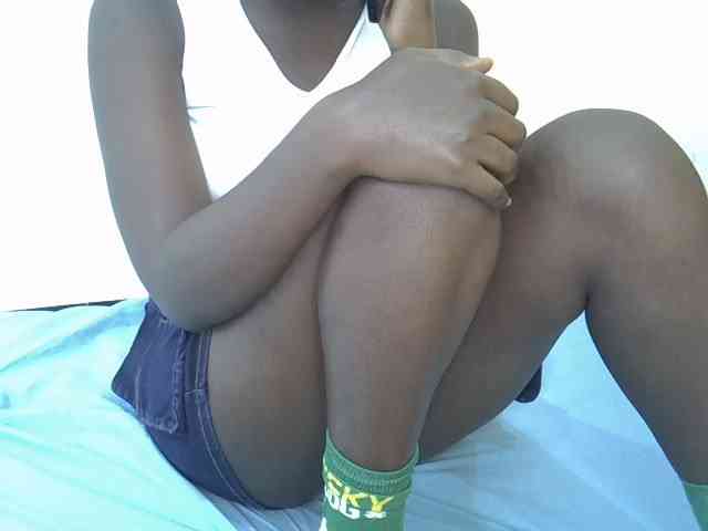 Hotebony01 webcam