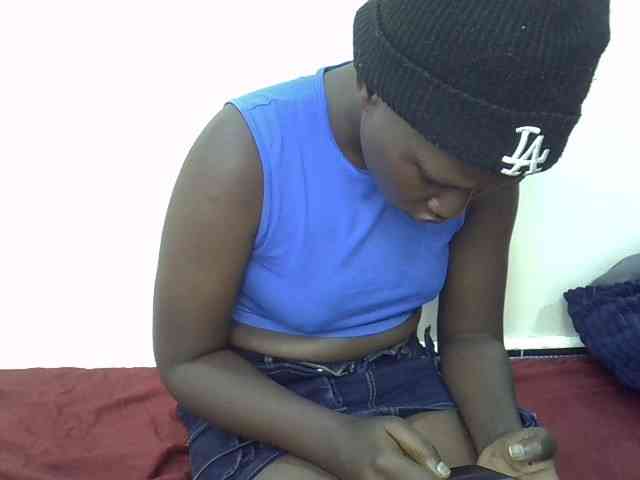 Hotebony01 webcam