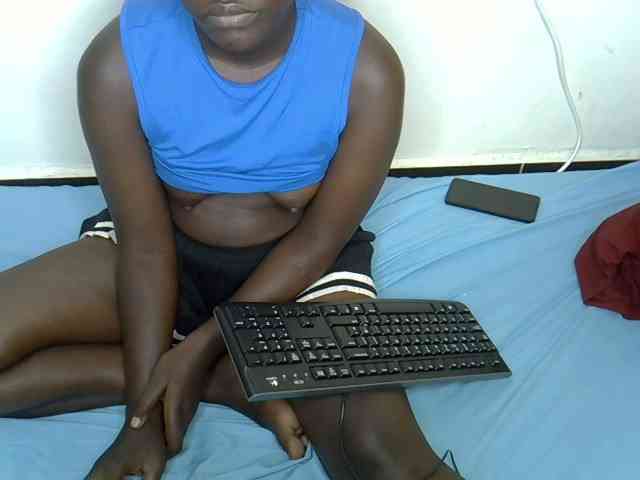 Hotebony01 webcam