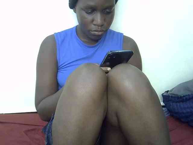 Hotebony01 webcam
