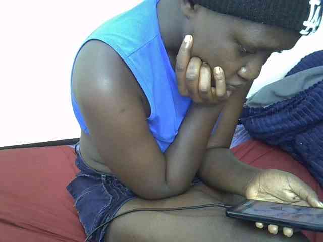 Hotebony01 webcam
