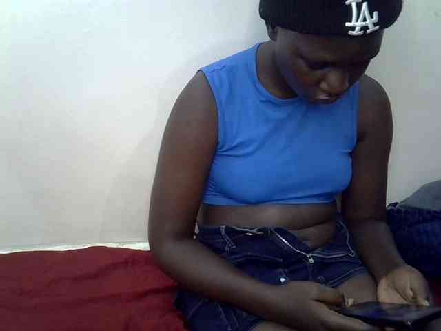 Hotebony01 webcam