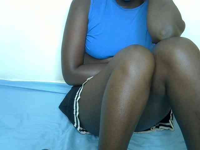 Hotebony01 webcam