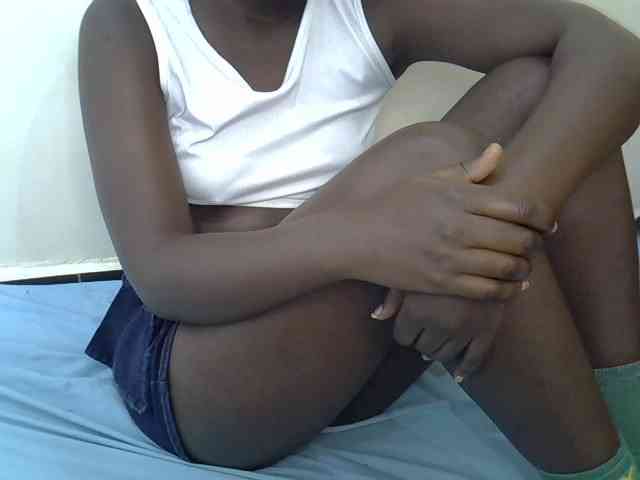 Hotebony01 webcam