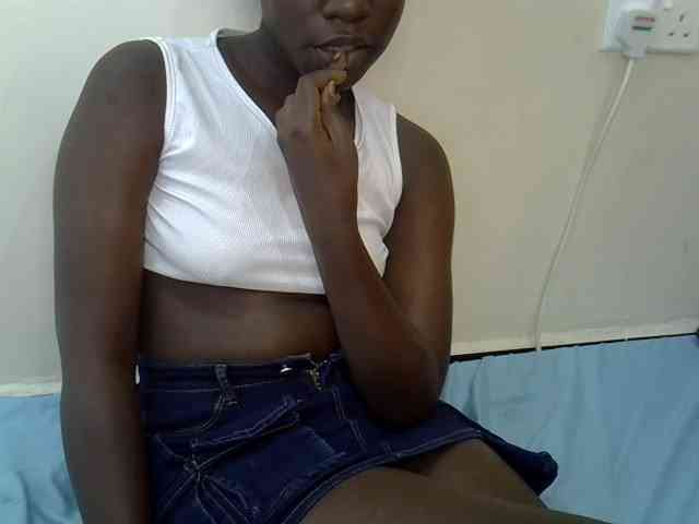 Hotebony01 webcam