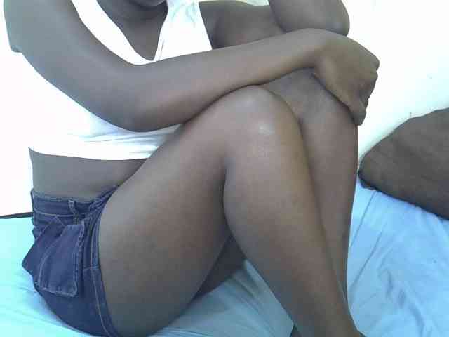 Hotebony01 webcam