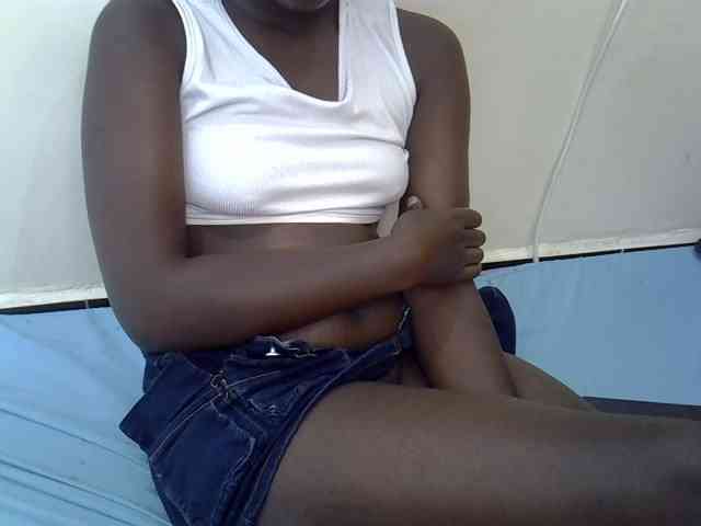 Hotebony01 webcam