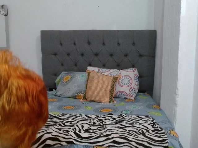 sharon-mom live cam on BongaCams