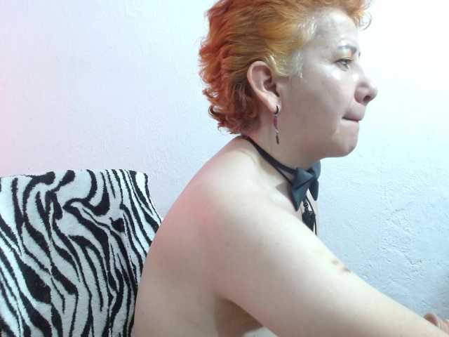sharon-mom live cam preview