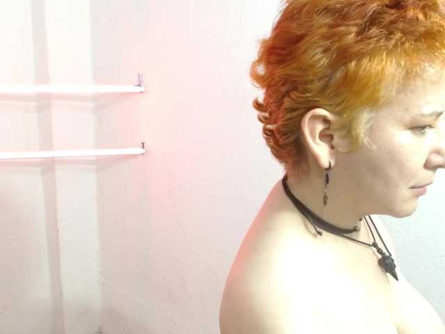 sharon-mom live cam preview