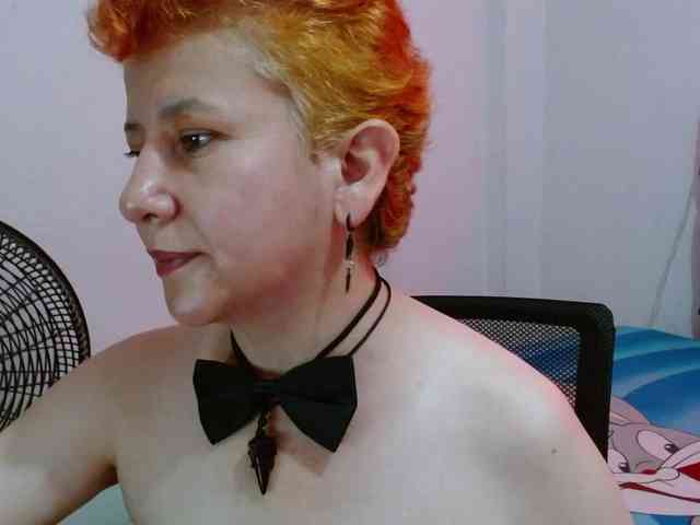 sharon-mom webcam