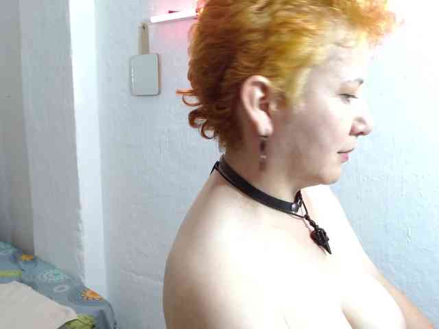 sharon-mom webcam