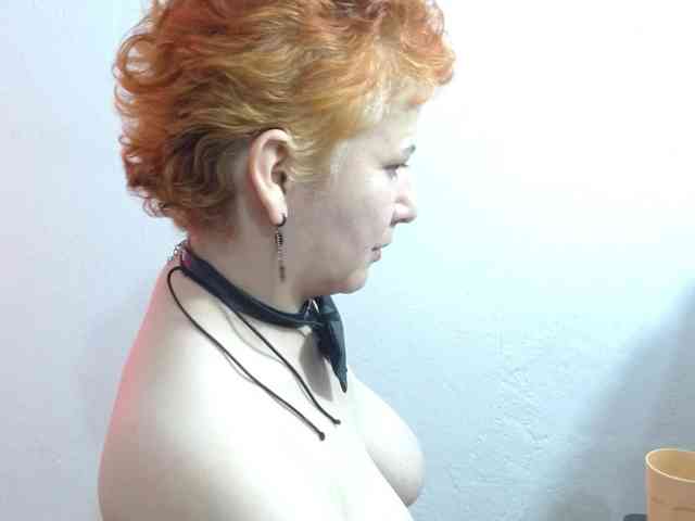 sharon-mom webcam