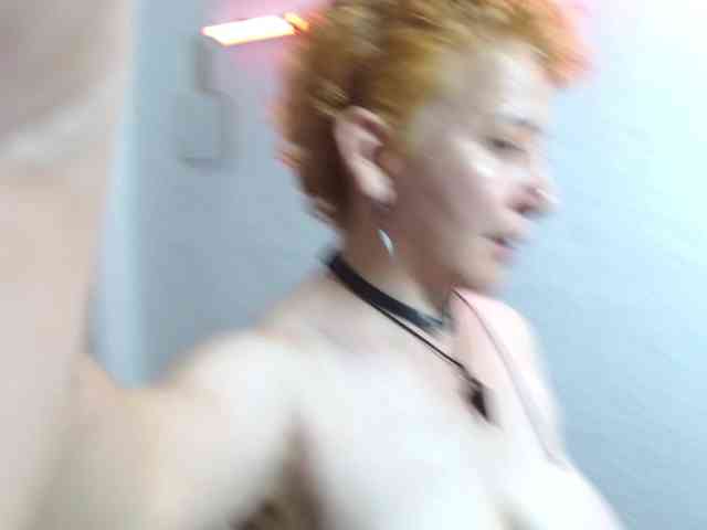 sharon-mom webcam