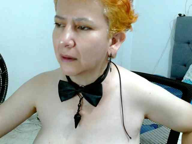 sharon-mom webcam