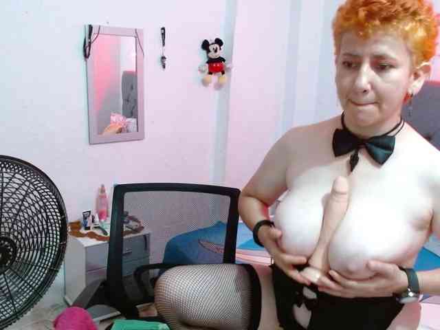 sharon-mom webcam