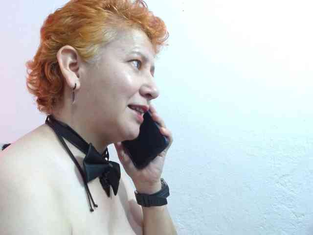 sharon-mom webcam