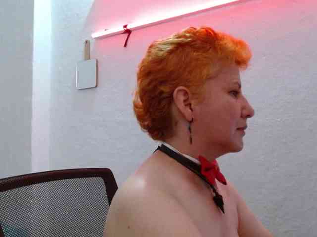sharon-mom webcam