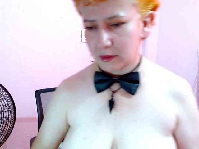 sharon-mom webcam
