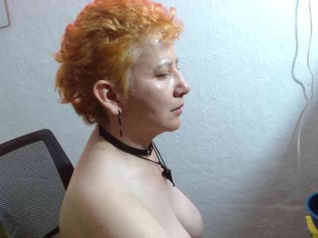 sharon-mom webcam