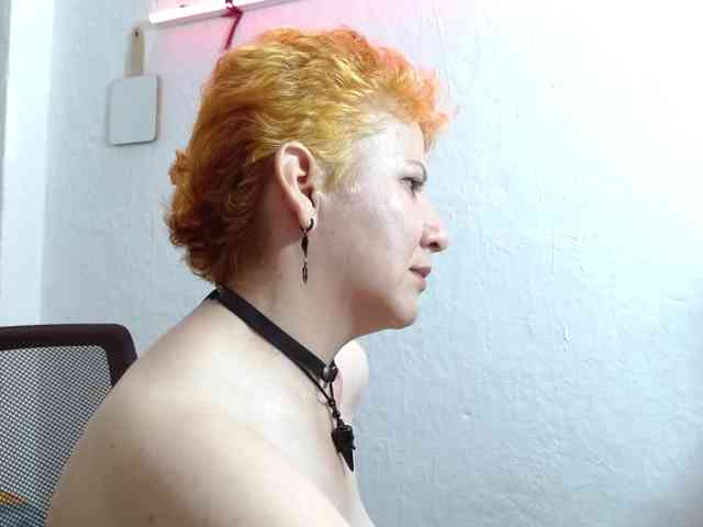sharon-mom webcam
