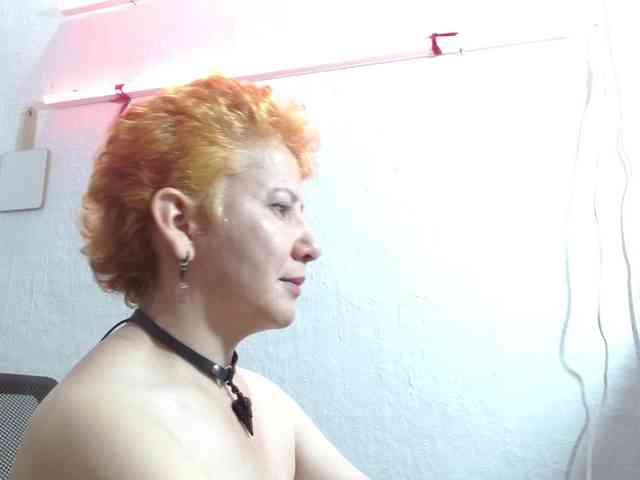 sharon-mom webcam