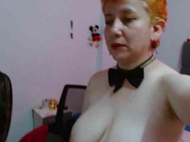 sharon-mom webcam