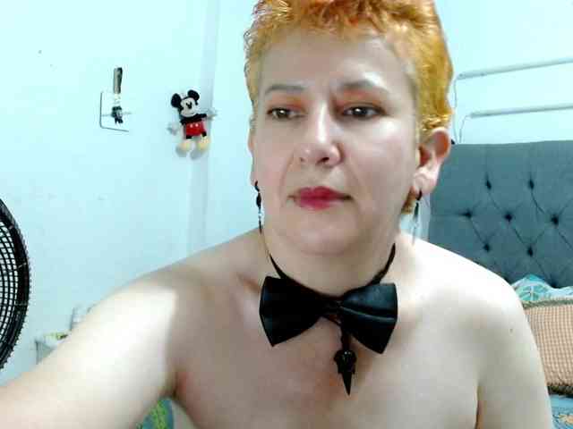 sharon-mom webcam