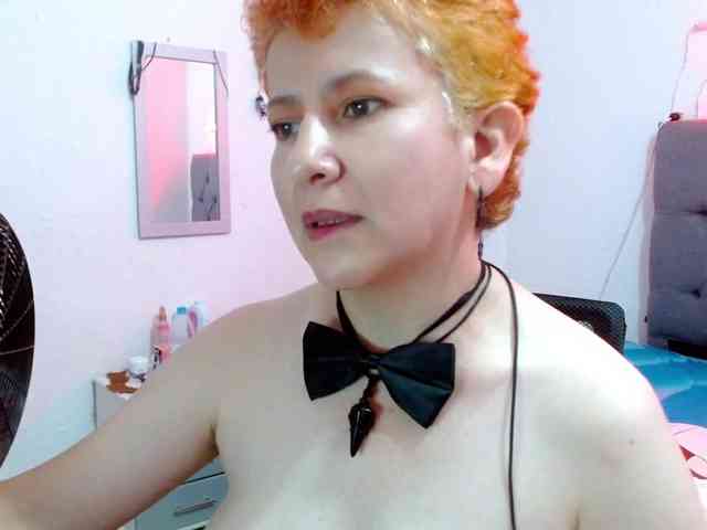 sharon-mom webcam