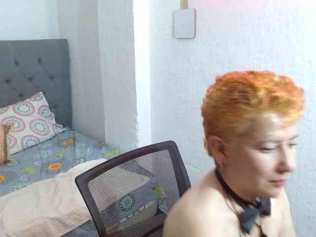 sharon-mom webcam