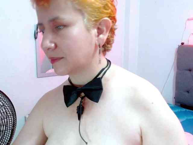 sharon-mom webcam