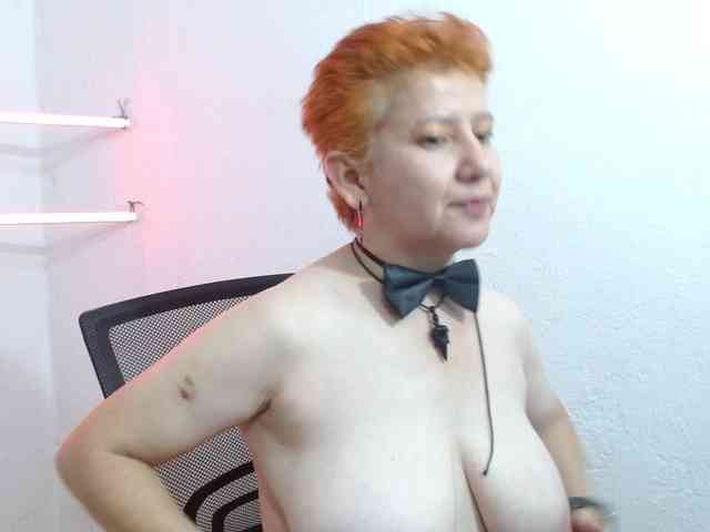 sharon-mom webcam