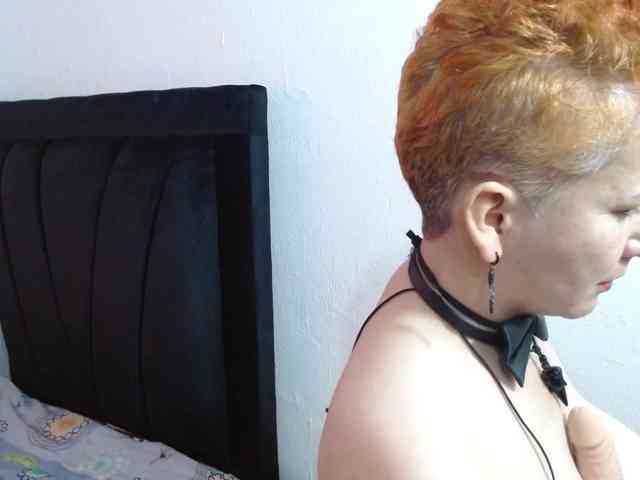 sharon-mom webcam